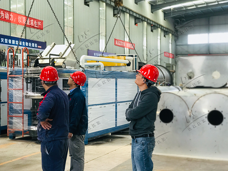 餐廚垃圾處理設備發(fā)貨